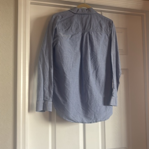 Blue button down from Loft - Picture 3 of 3